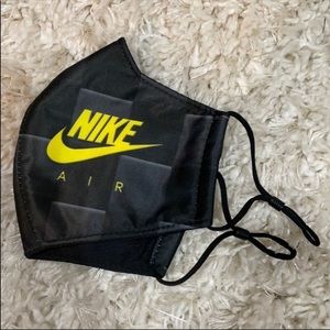 Nike mask